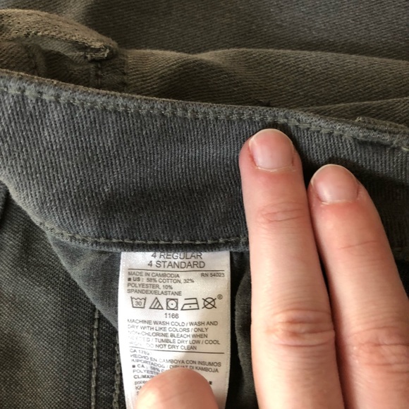 Old Navy Grey pants - Picture 2 of 3